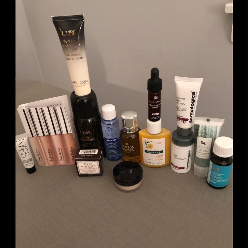 Makeup skincare bundles